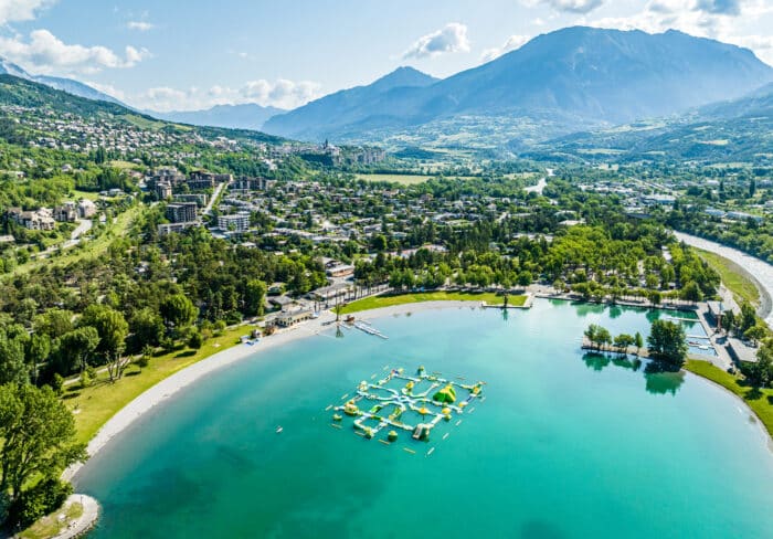 Plan d'eau d'Embrun © OT Serre-Ponçon